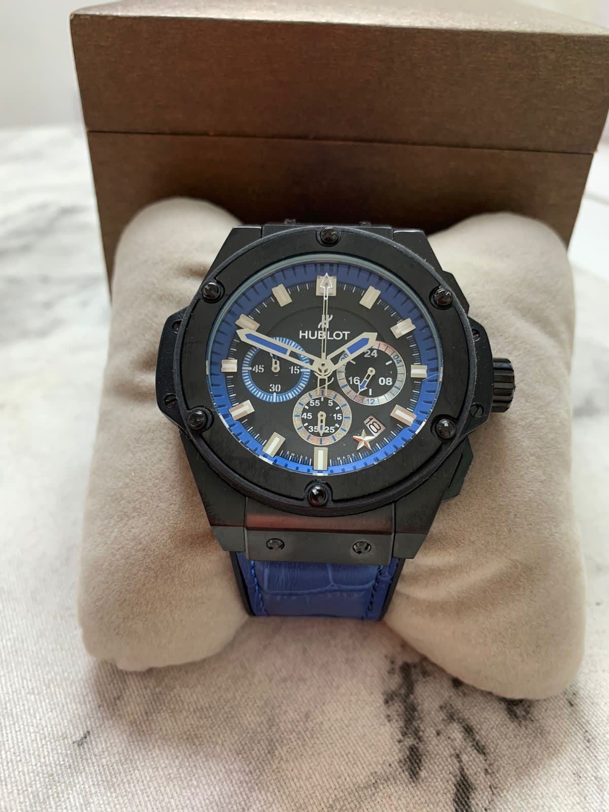 Hublot azul