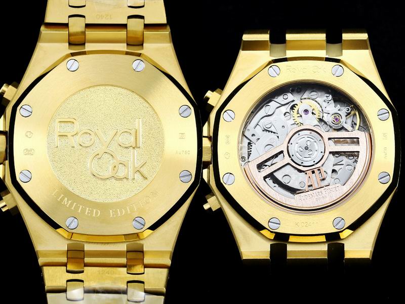 Audemars Piguet Royal Oak Chronograph – Oro Amarillo con Esfera azul