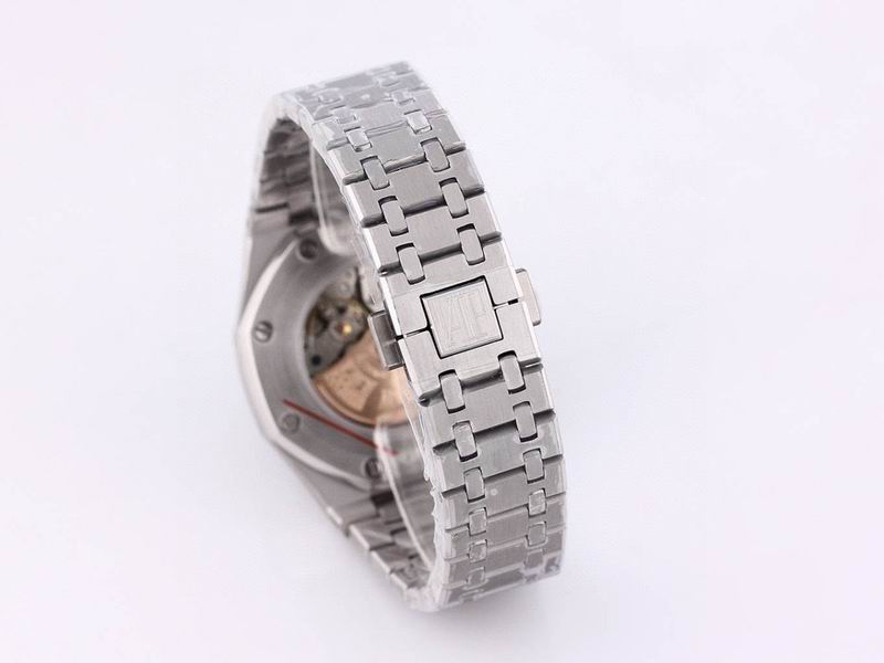 Audemars Piguet Royal Oak “Jumbo” Extra-Thin Ref. 15202ST