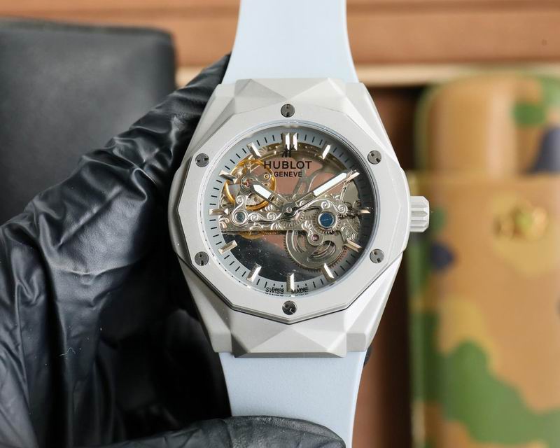 Hublot Classic Fusion Orlinski (Skeleton / King Gold / edición especial)