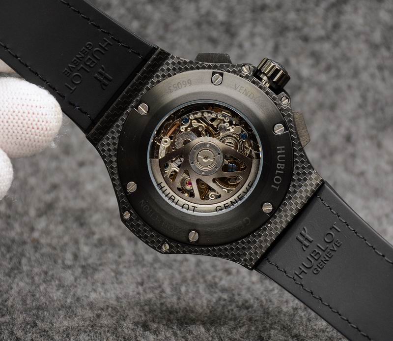 Hublot Big Bang Unico Carbono – Skeleton Chronograph