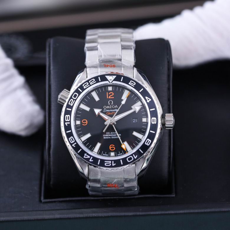Omega Seamaster Planet Ocean 600M GMT / Co-Axial Master Chronometer Referencia: 215.30.44.22.01.001