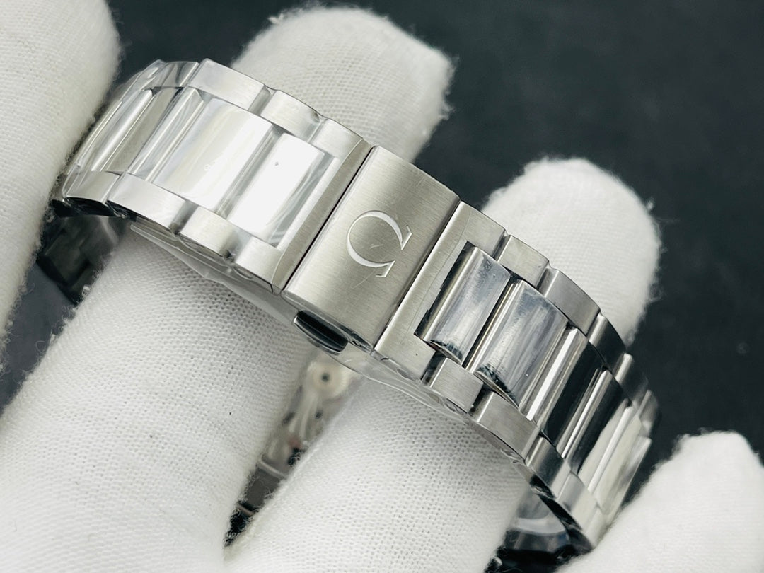 Omega Seamaster Aqua Terra >15.000 Gauss Ref. 231.10.42.21.01.002