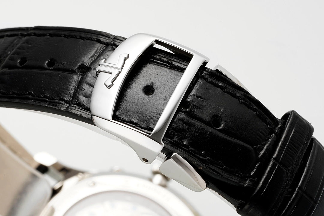 Jaeger-LeCoultre Master Ultra Thin Moon