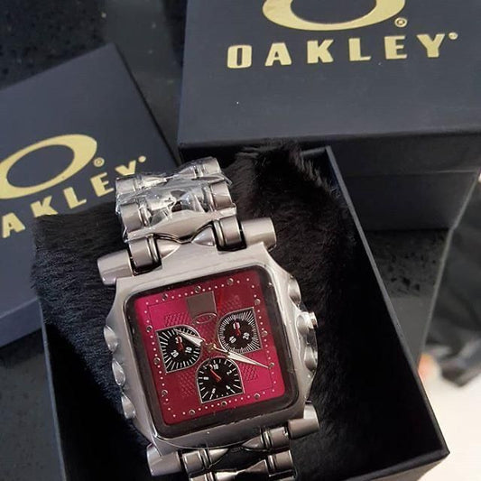 Oakley red