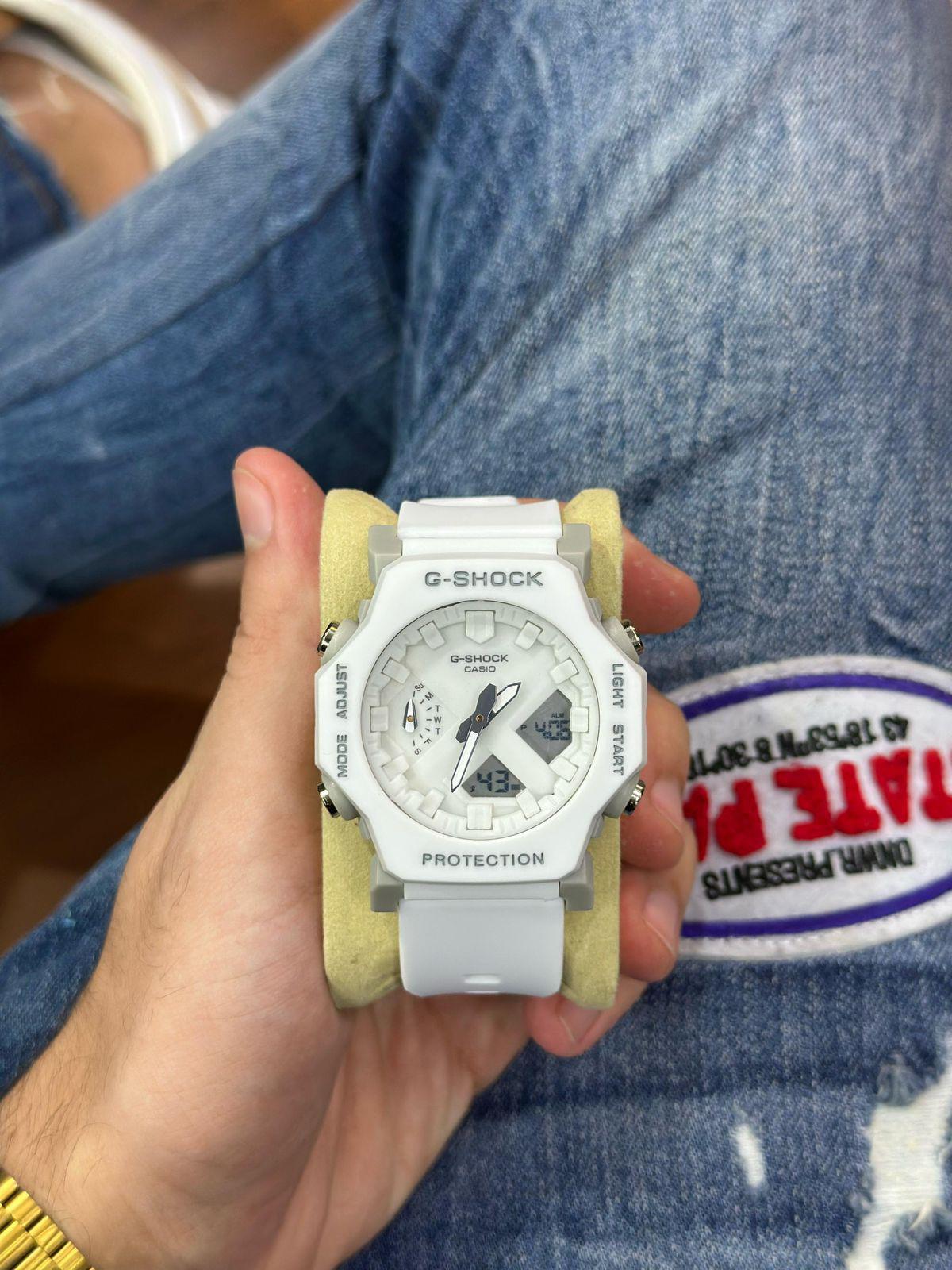 G-Shock white