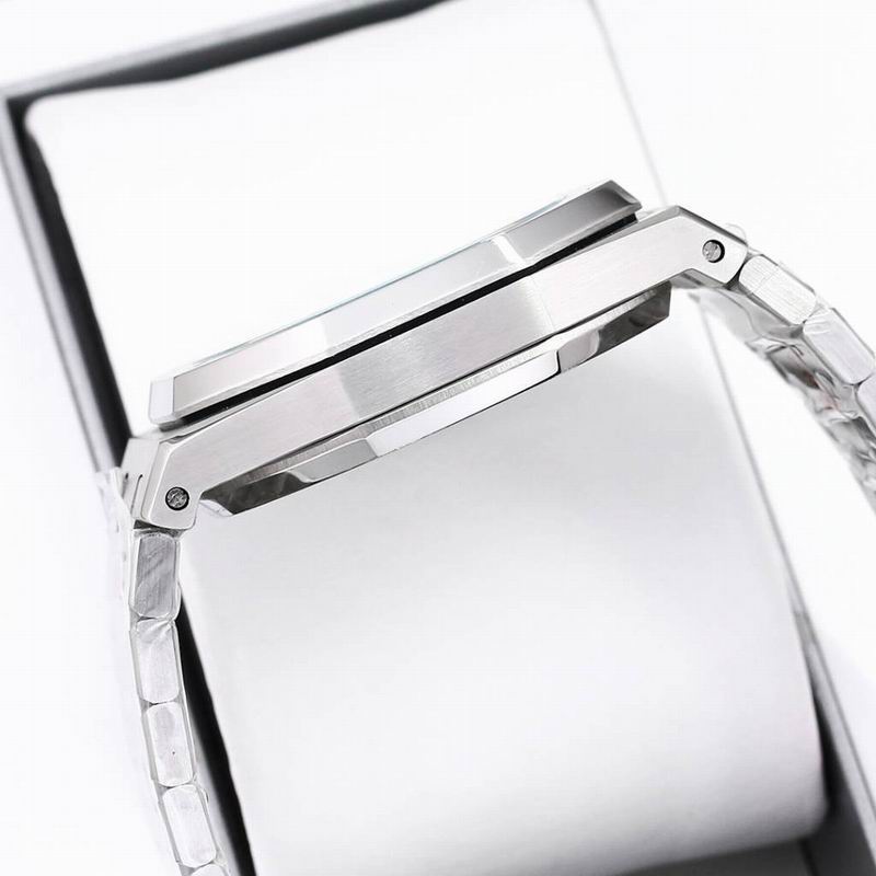 Audemars Piguet Royal Oak “Burgundy/Red Gradient Dial”