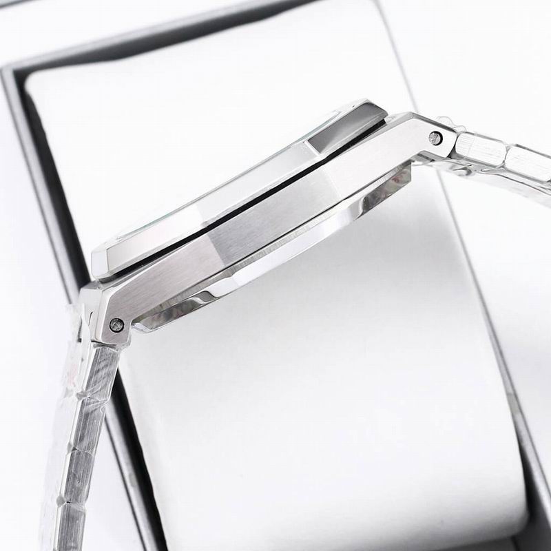 Audemars Piguet Royal Oak “Burgundy/Blue Gradient Dial”