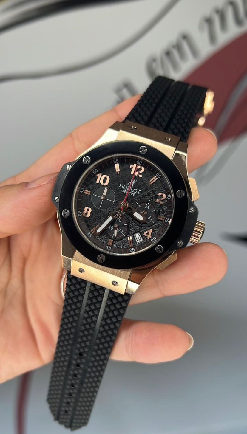 Hublot black and gold