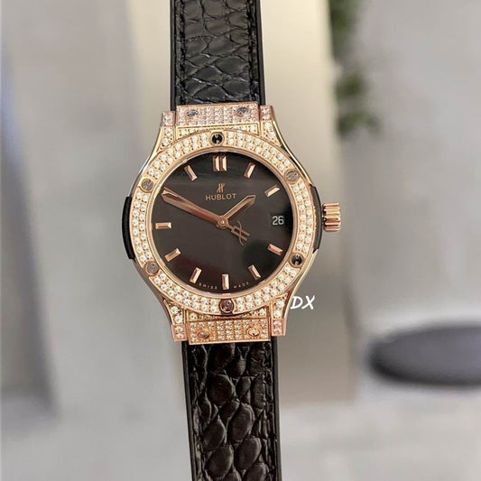 Hublot Classic Fusion 33mm Diamonds – Ref. 581.OX.1180.LR.1104