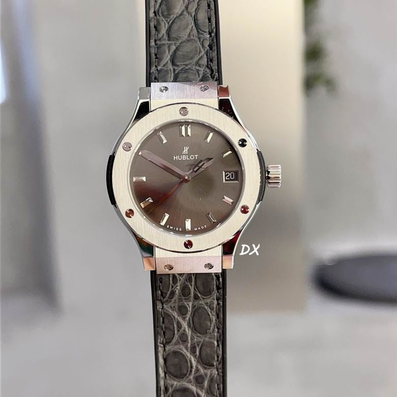 Hublot Classic Fusion 33mm – Ref. 581.OX.1180.LR.1104