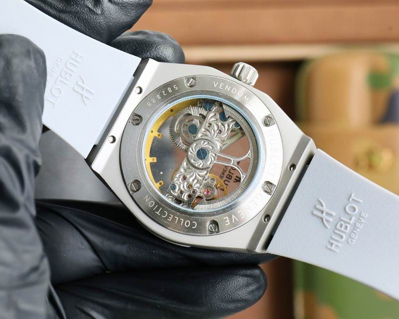 Hublot Classic Fusion Orlinski (Skeleton / King Gold / edición especial)