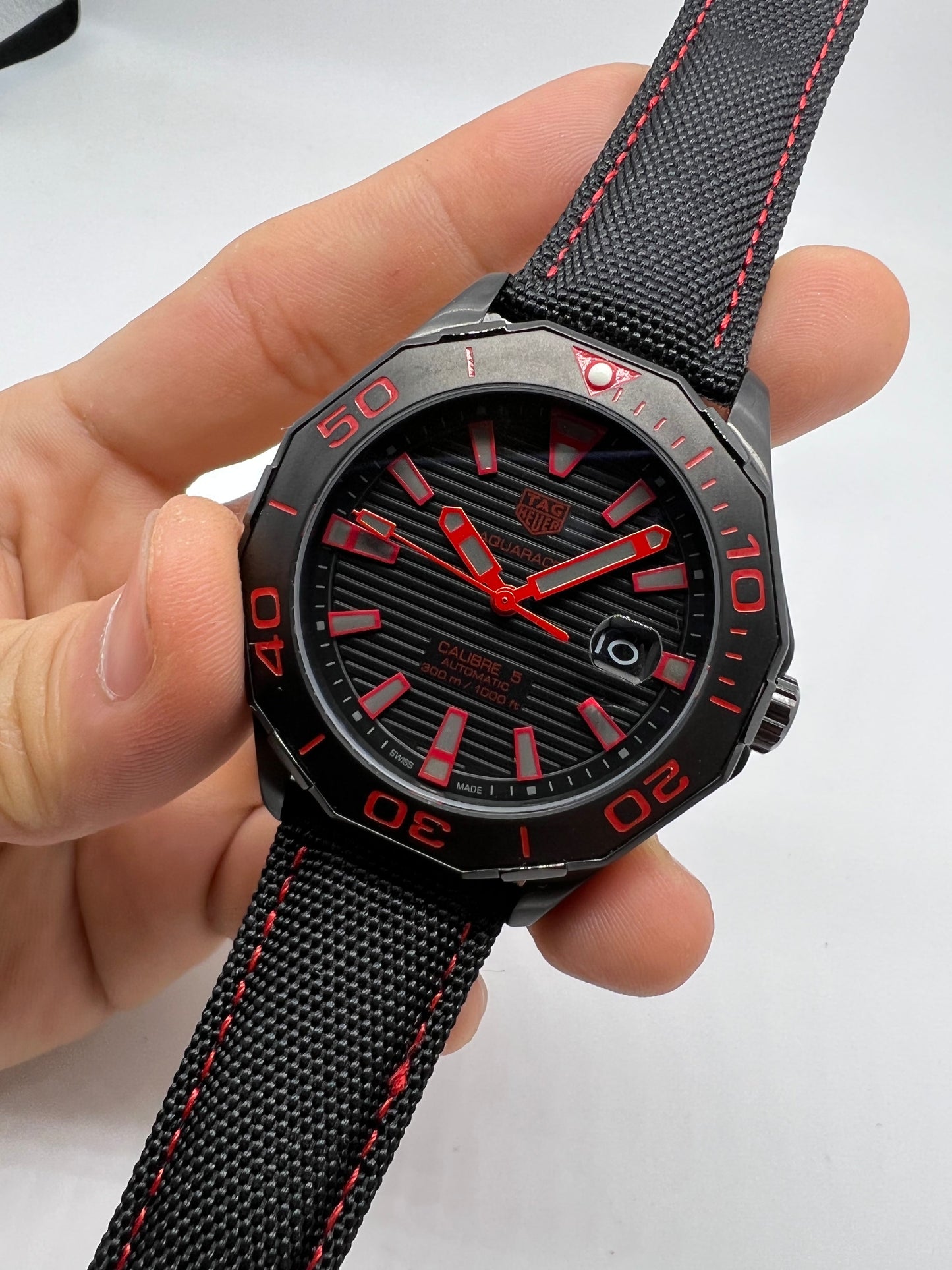 TAG Heuer Aquaracer Calibre 5 Automático 300M Black and Red