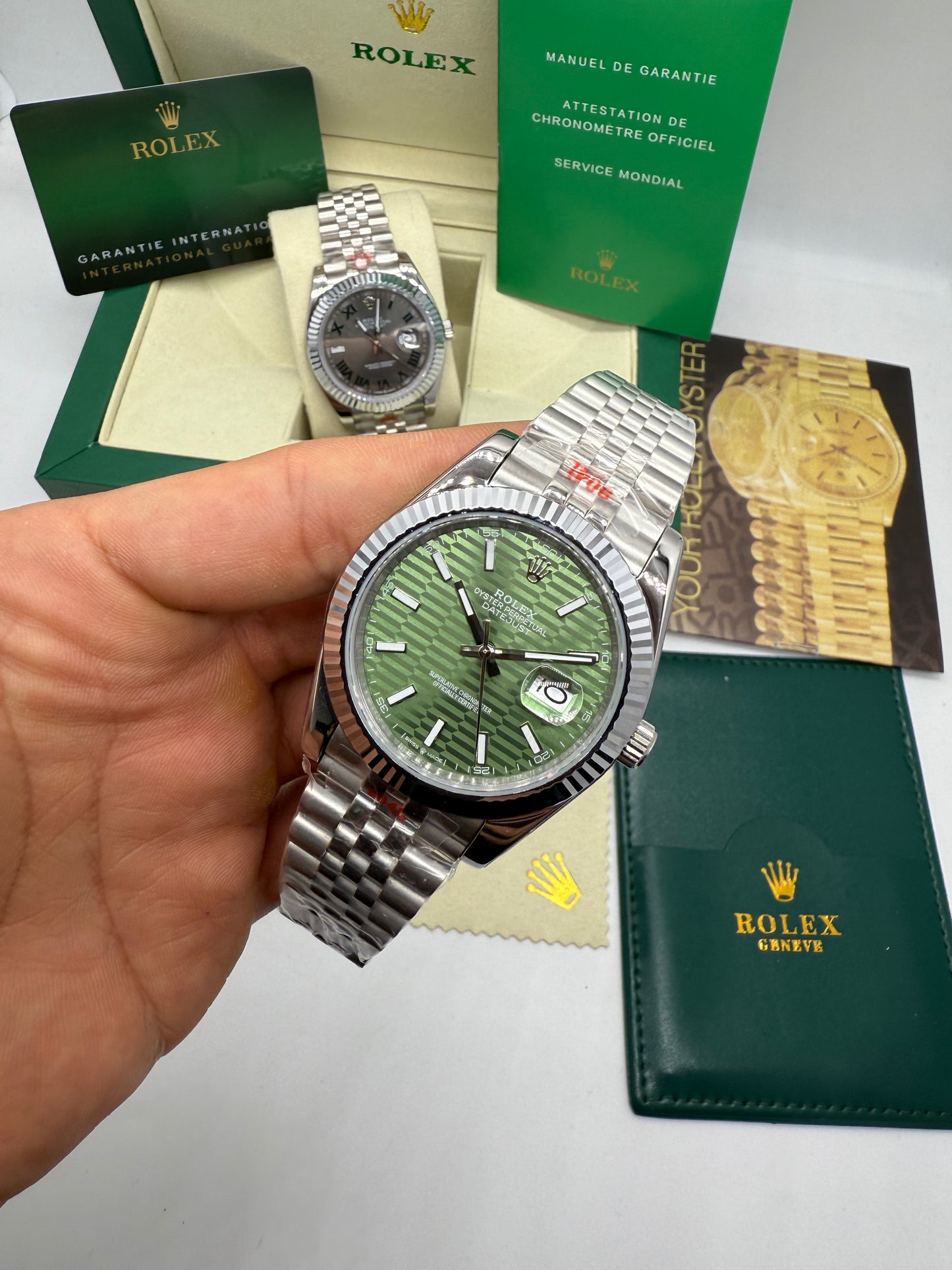 Rolex Oyster Perpetual Datejust 41 Palm Dial Green