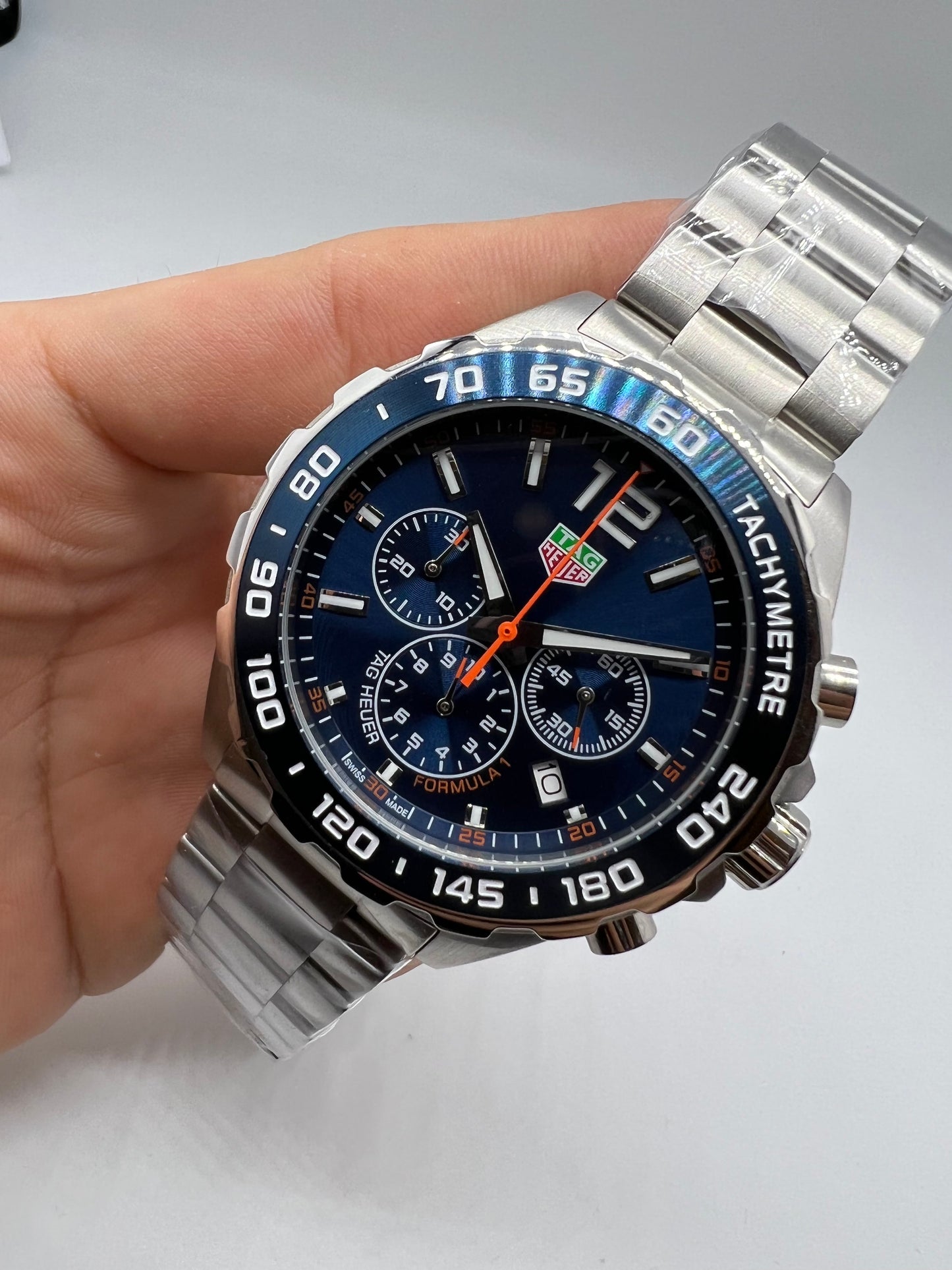 TAG Heuer Formula 1 Chronograph en azul marino.