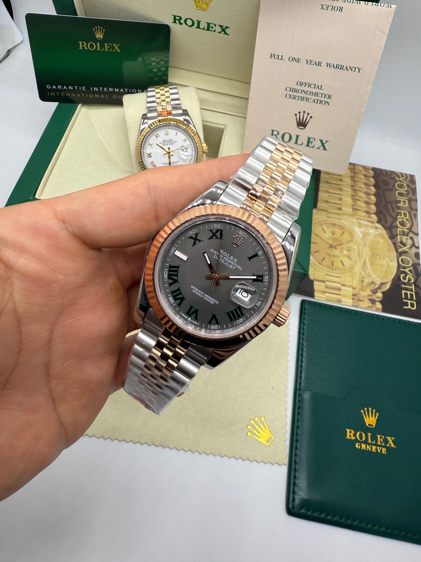 Rolex Oyster Perpetual Datejust 41 Everose Gold