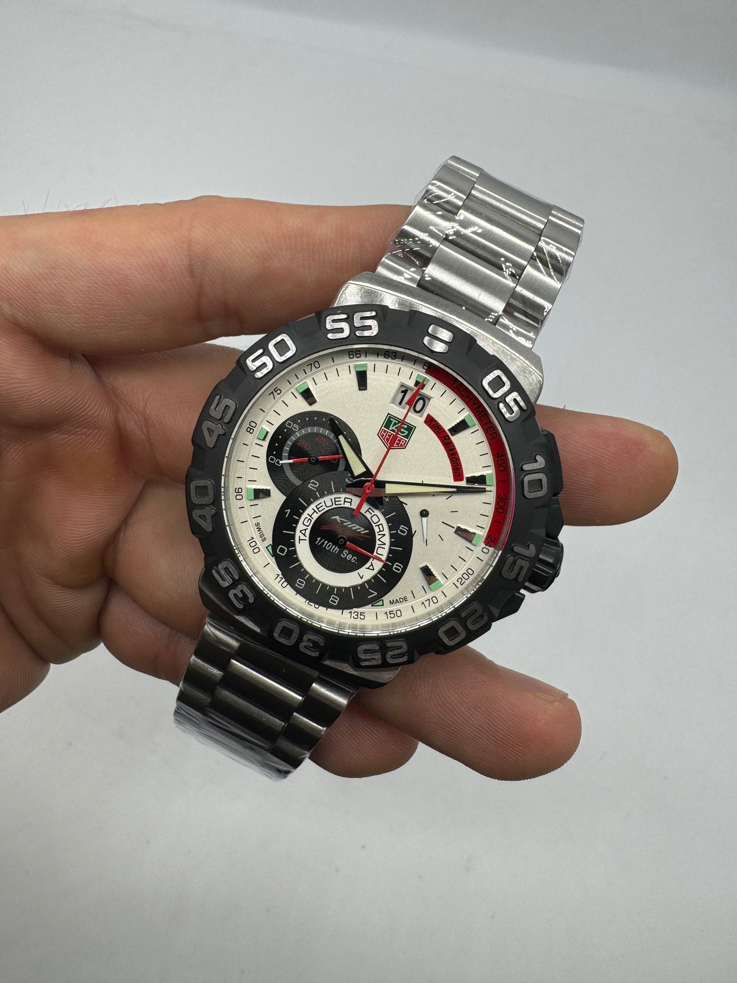 TAG Heuer Formula 1 Chronograph 1/10th Second White, Black and Red