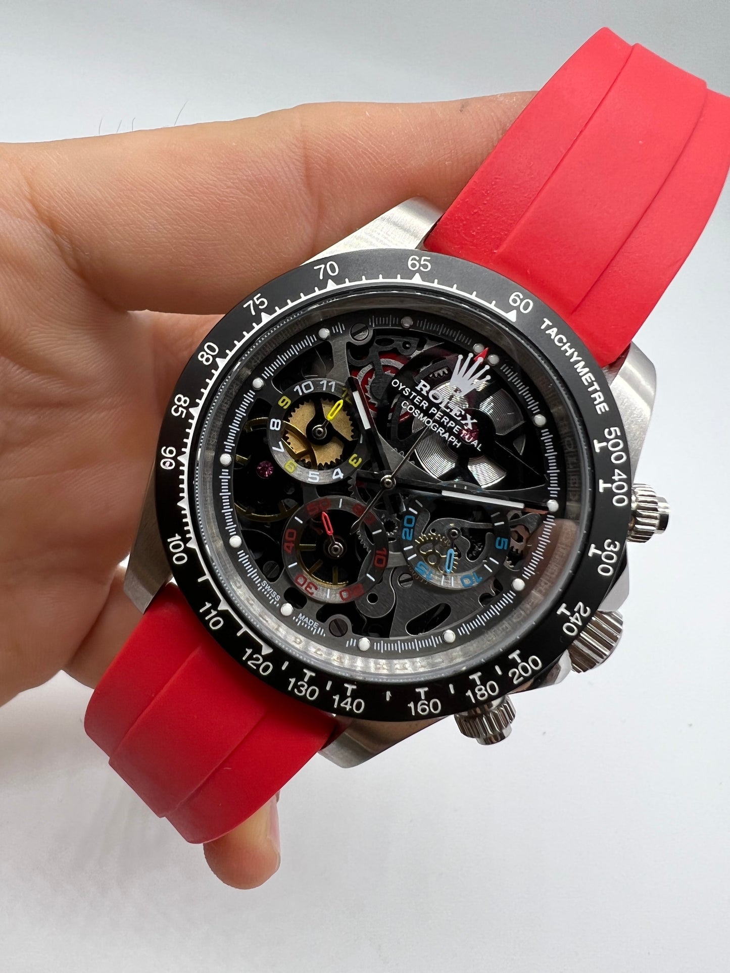 Rolex Oyster Perpetual Cosmograph Daytona Red Belt