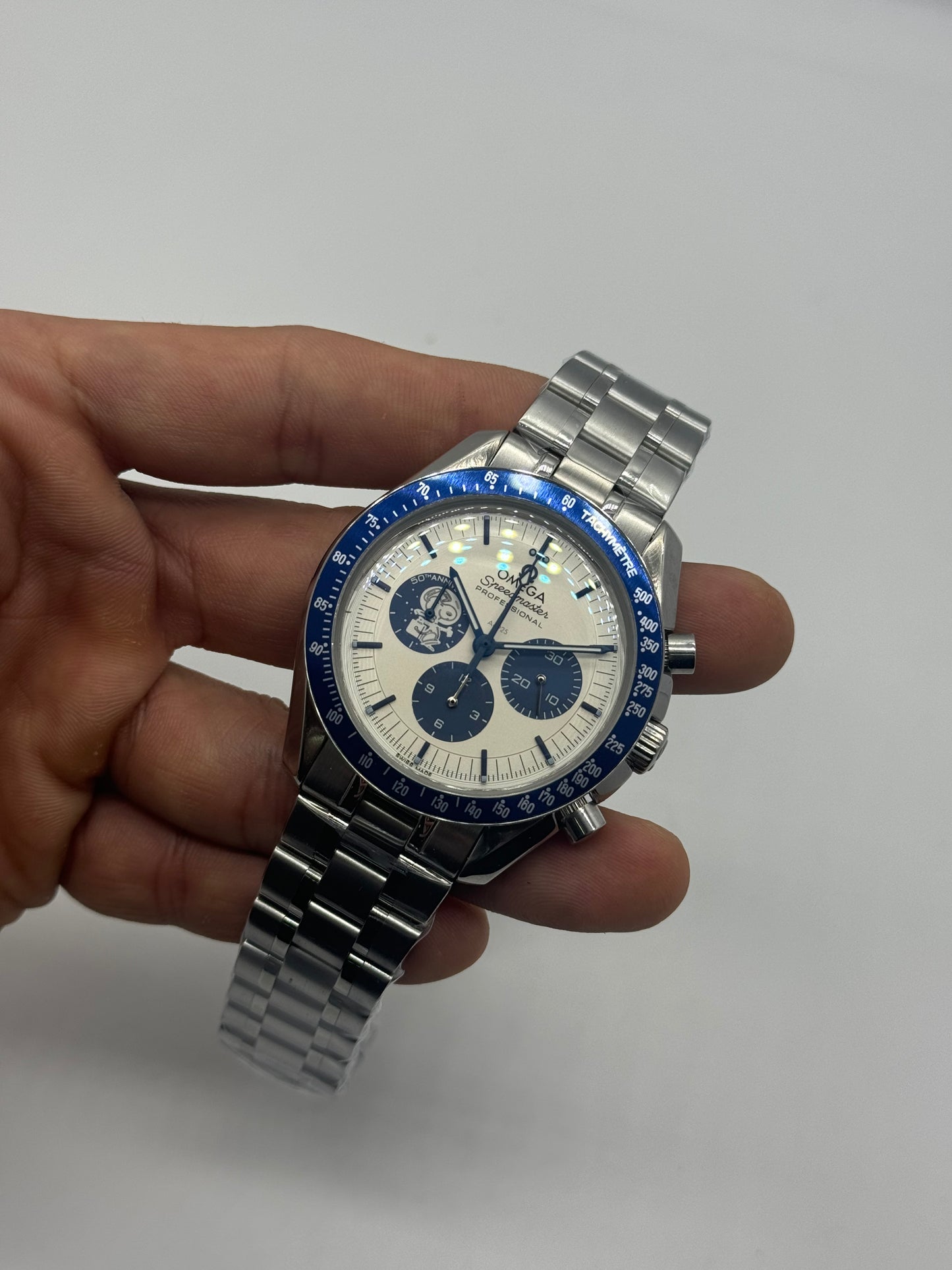 Omega Speedmaster Professional "Snoopy Award" 50th Anniversary Aço