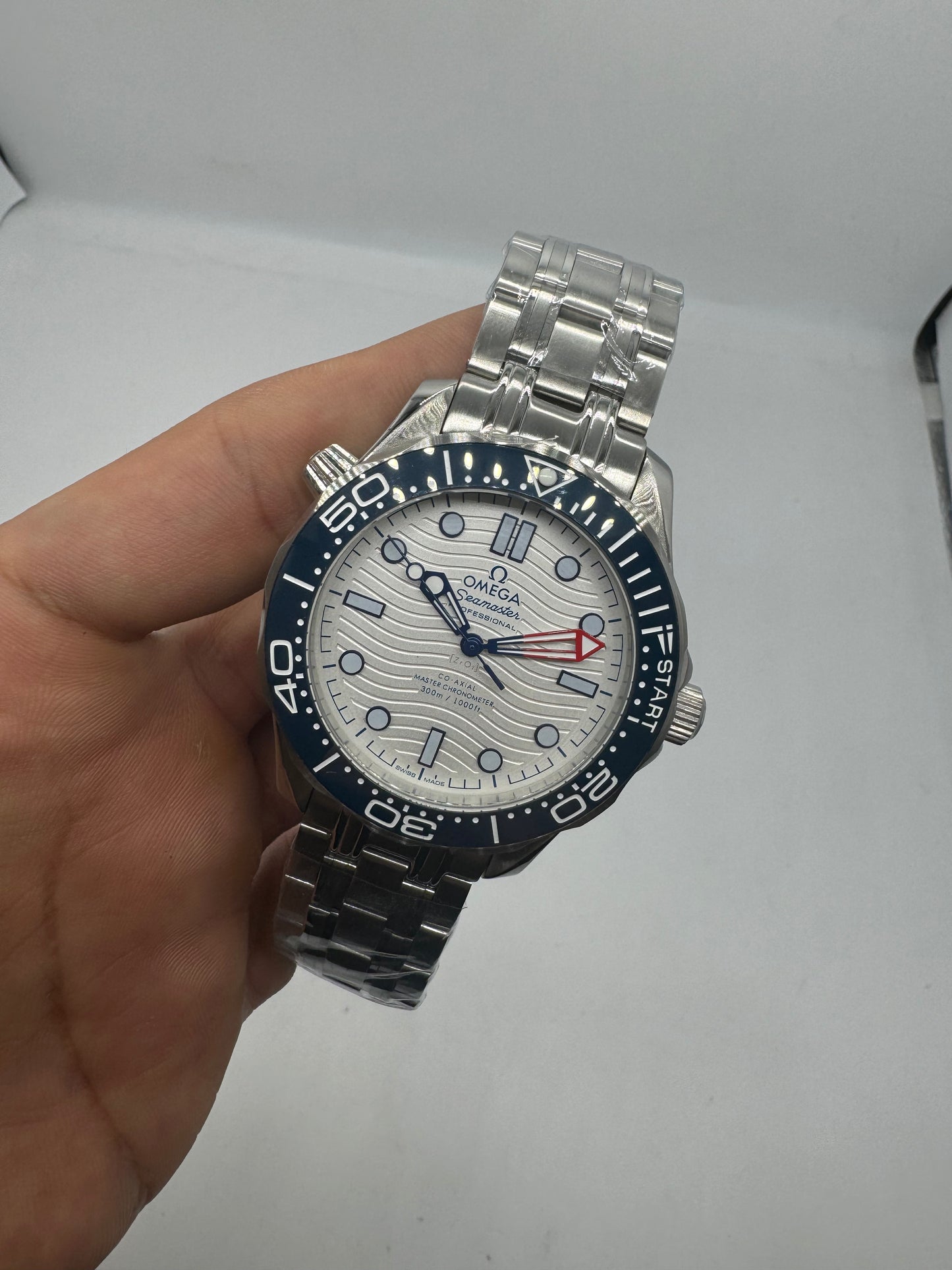 Omega Seamaster Diver 300M Co-Axial Master Chronometer Acero