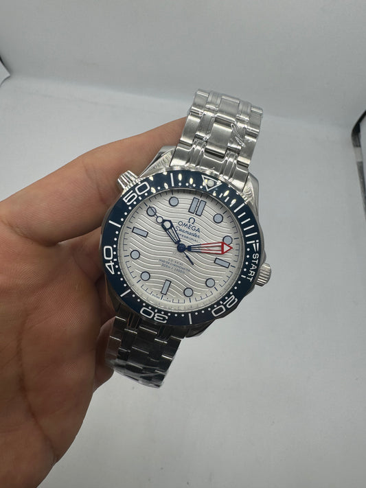 Omega Seamaster Diver 300M Co-Axial Master Chronometer Acero