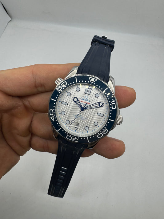 Omega Seamaster Diver 300M Co-Axial Master Chronometer