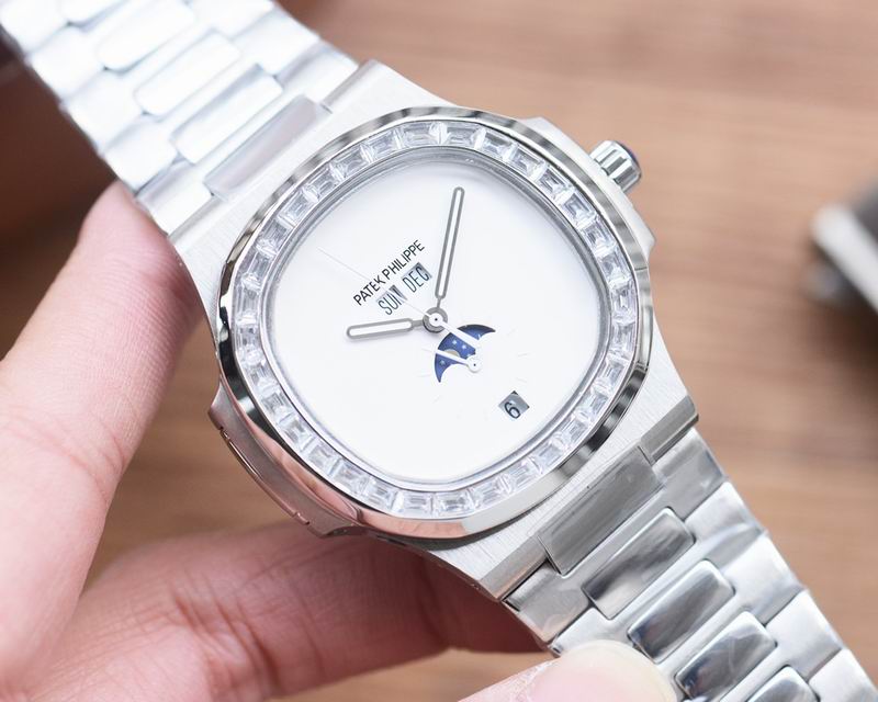 Patek Philippe Nautilus Ref. 5726/1R-001