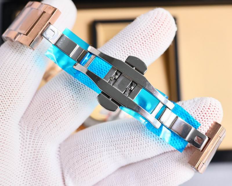 Patek Philippe Aquanaut Chronograph 5968R-001.