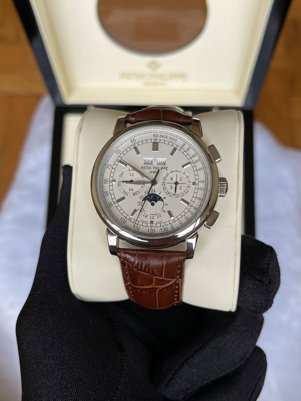 Patek Philippe Calendario Perpetuo White