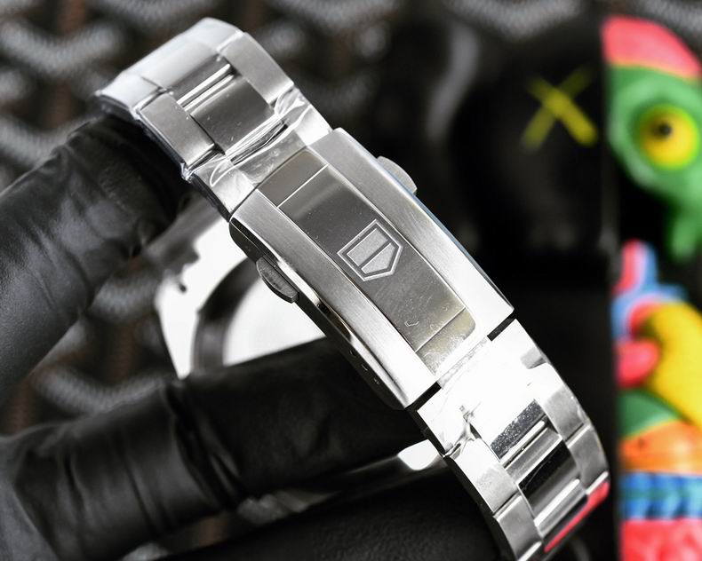 TAG Heuer Aquaracer Professional 200 Automatic — Ref. WBP2110.BA0627