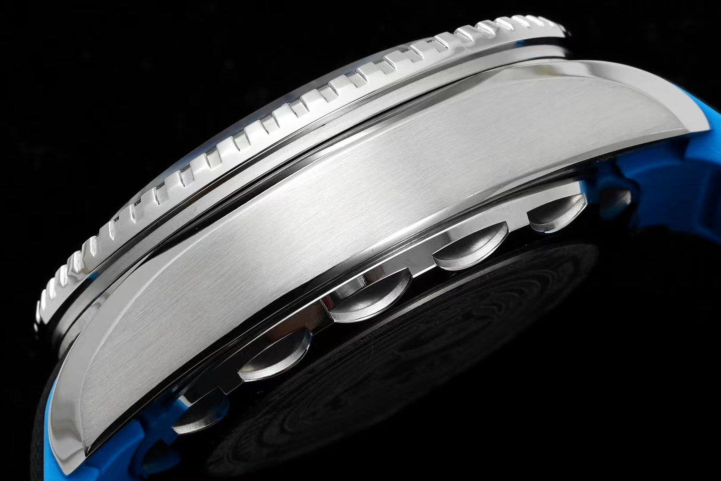 🌊🚀 Omega Seamaster Planet Ocean Ultra Deep