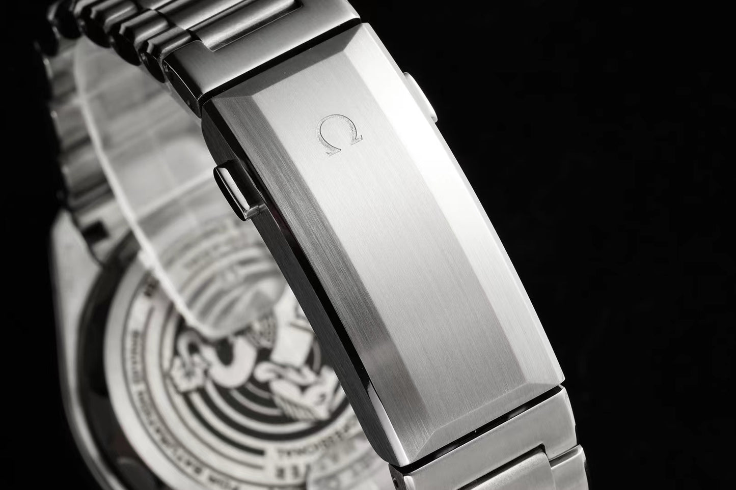 🔵 Omega Seamaster Planet Ocean Ultra Deep