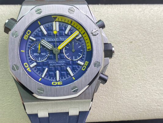 Audemars Piguet Royal Oak Offshore Diver Chronograph  Referencia: 26703ST.OO.A027CA.01