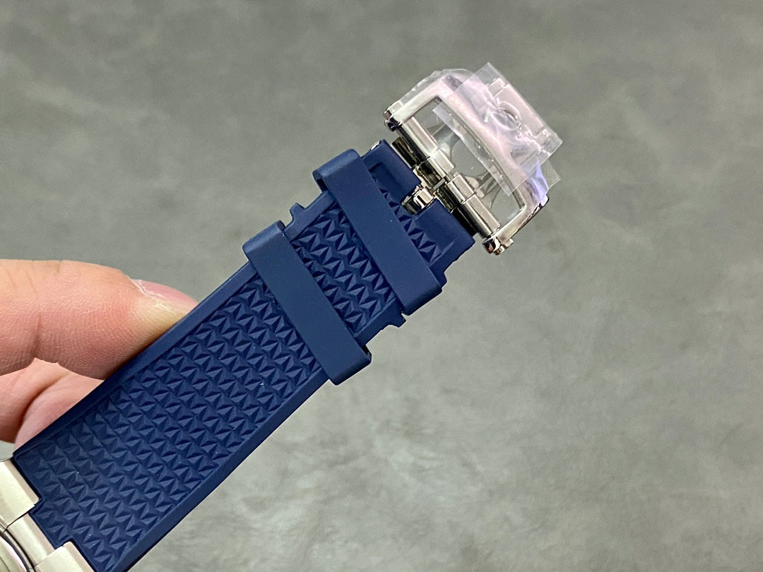 Vacheron Constantin Overseas Dual Time