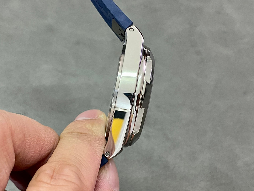 Vacheron Constantin Overseas Dual Time