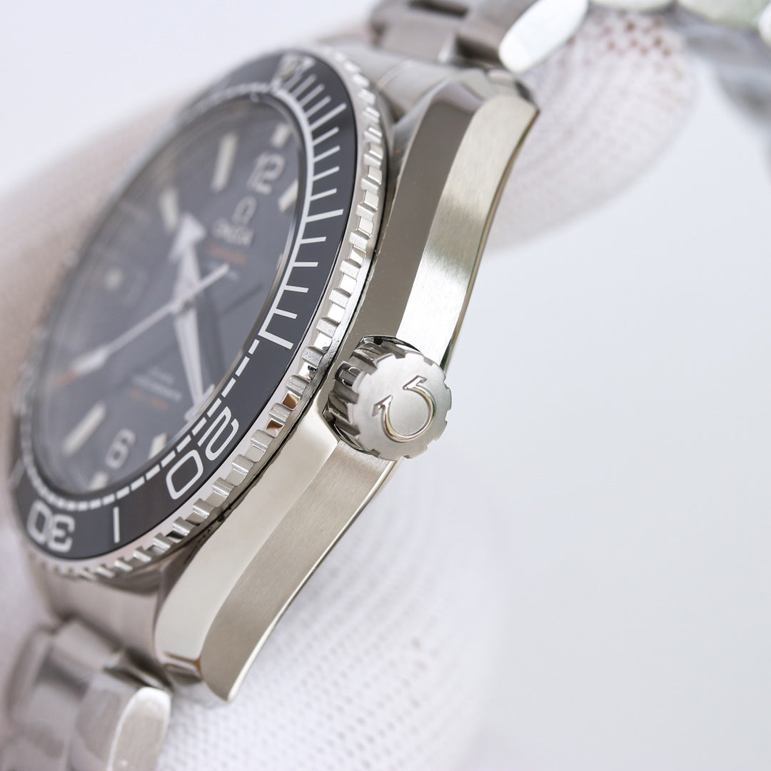 Omega Seamaster Planet Ocean