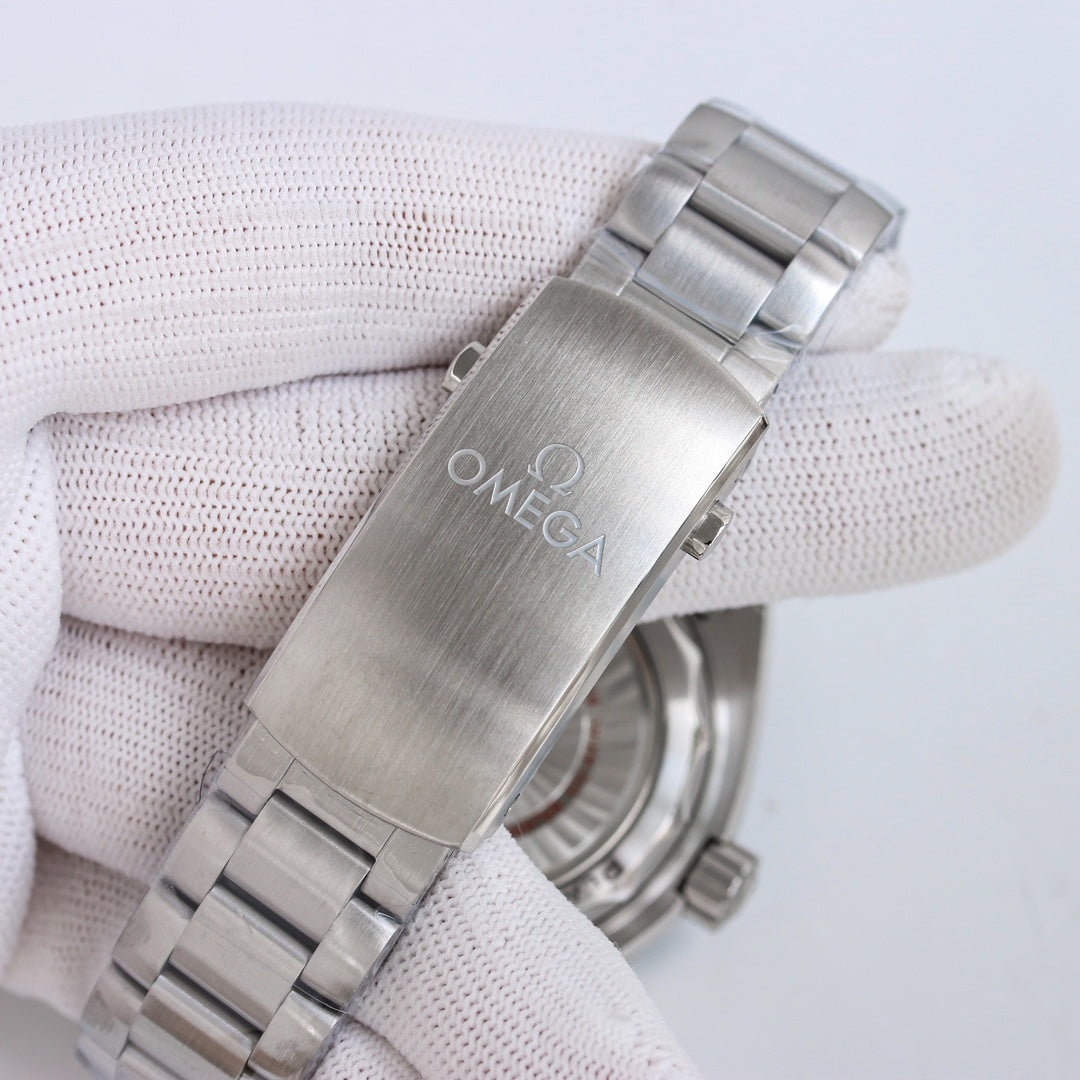 Omega Seamaster Planet Ocean