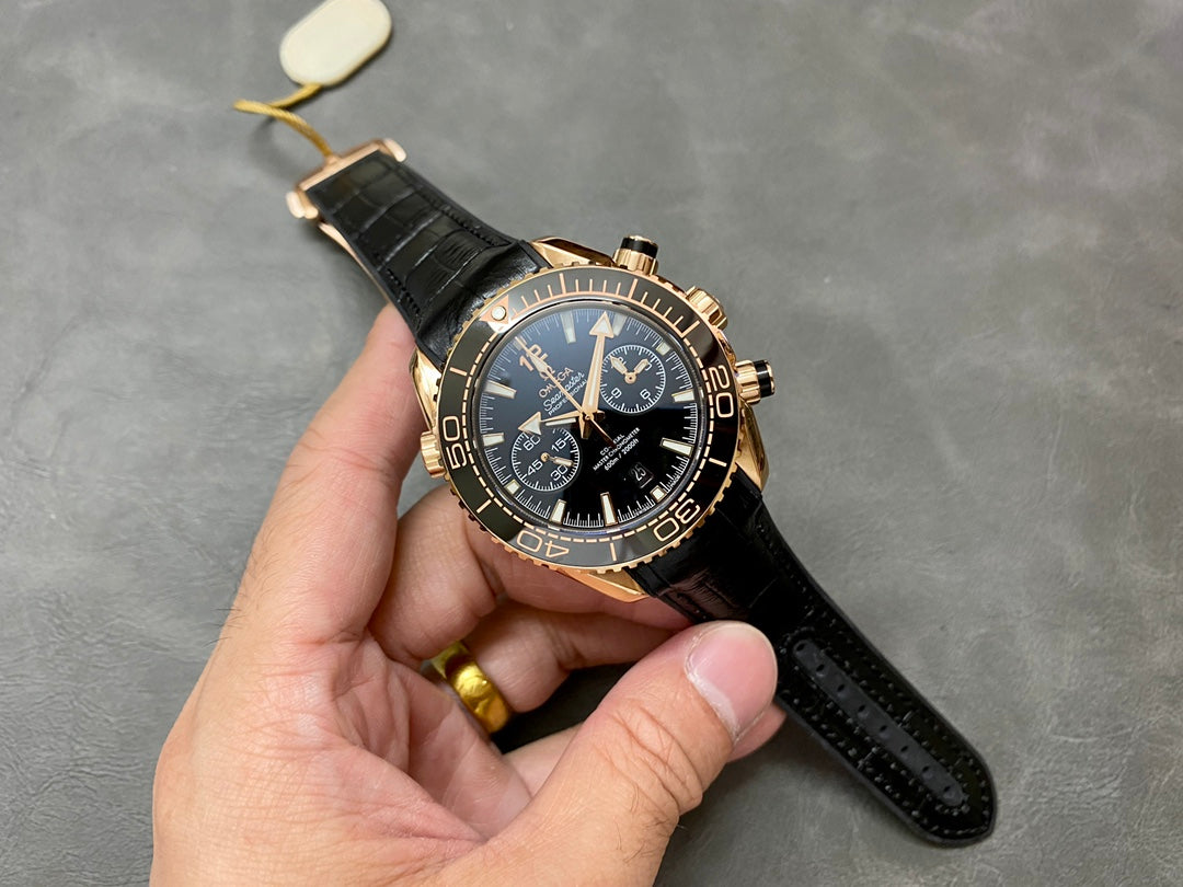 Omega Seamaster Planet Ocean Chronograph 600M Sedna™ Gold Ref. 215.63.46.51.01.001