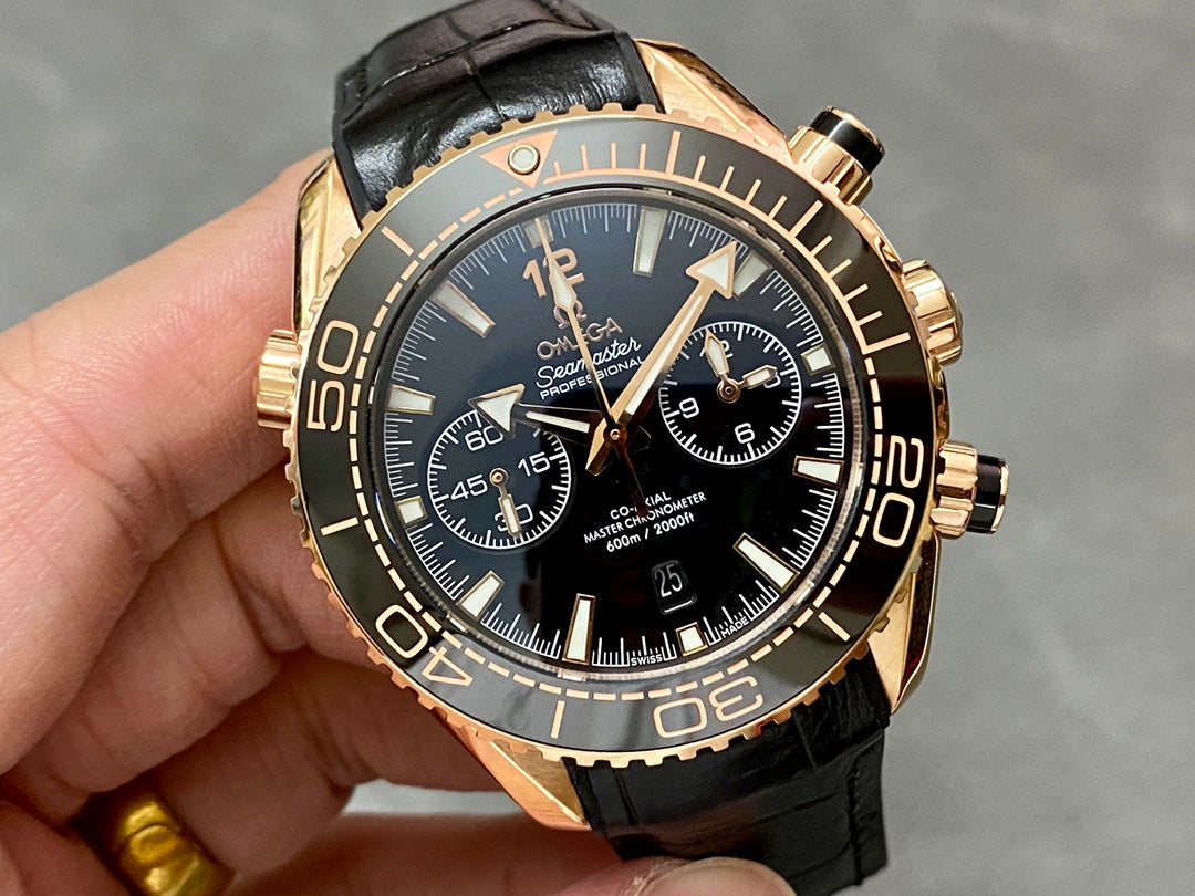 Omega Seamaster Planet Ocean Chronograph 600M Sedna™ Gold Ref. 215.63.46.51.01.001