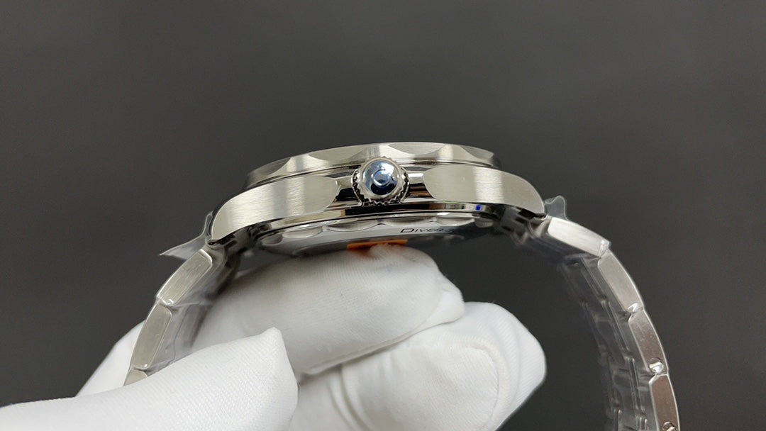 Omega Seamaster Diver 300M
