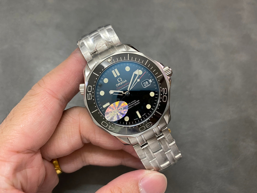 Omega Seamaster Diver 300M Co-Axial Chronometer Ref. 212.30.41.20.01.003