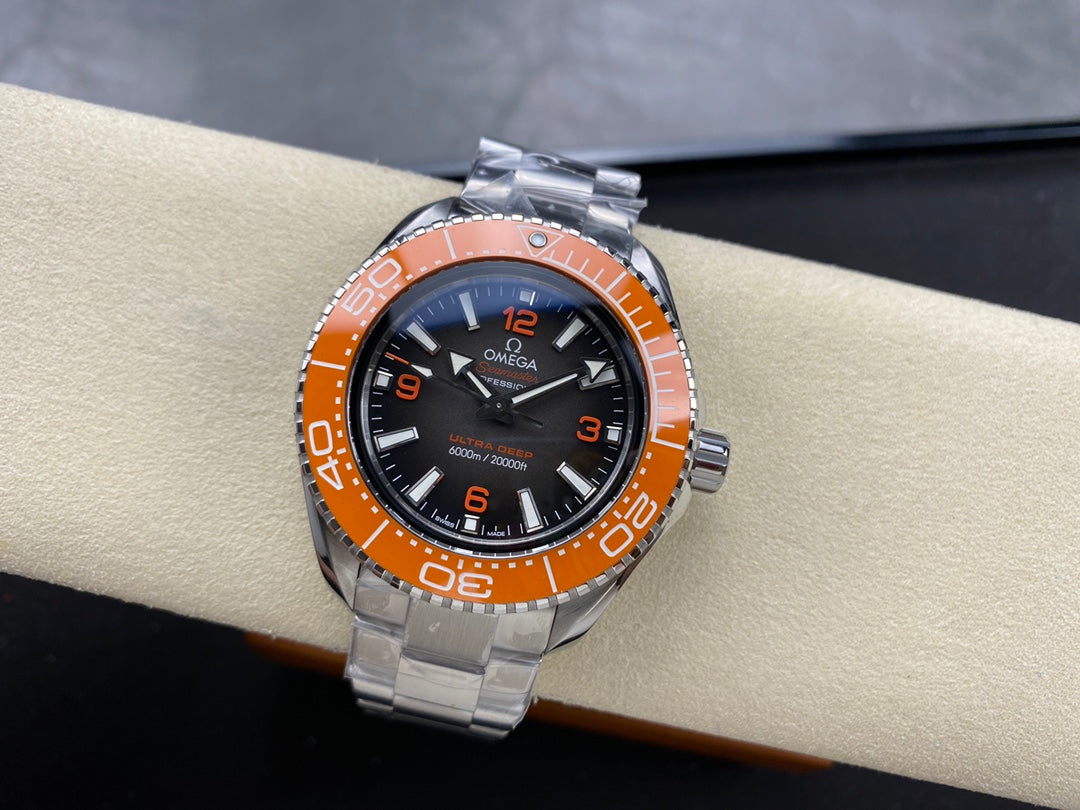 🌊🔥 Omega Seamaster Planet Ocean Ultra Deep