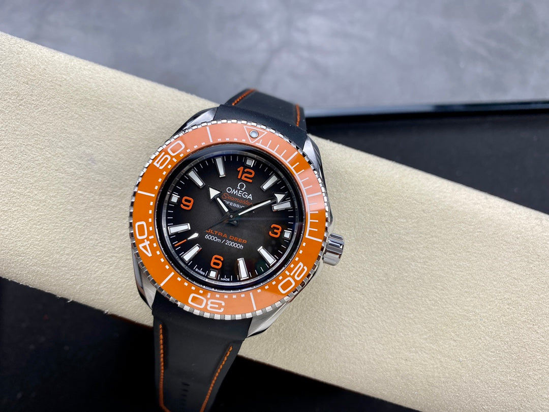 🌊🔥 Omega Seamaster Planet Ocean Ultra Deep