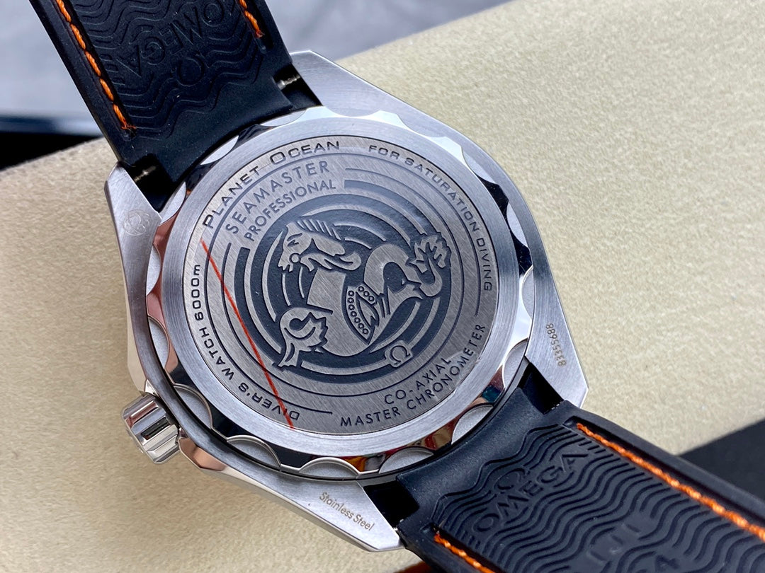 🌊🔥 Omega Seamaster Planet Ocean Ultra Deep