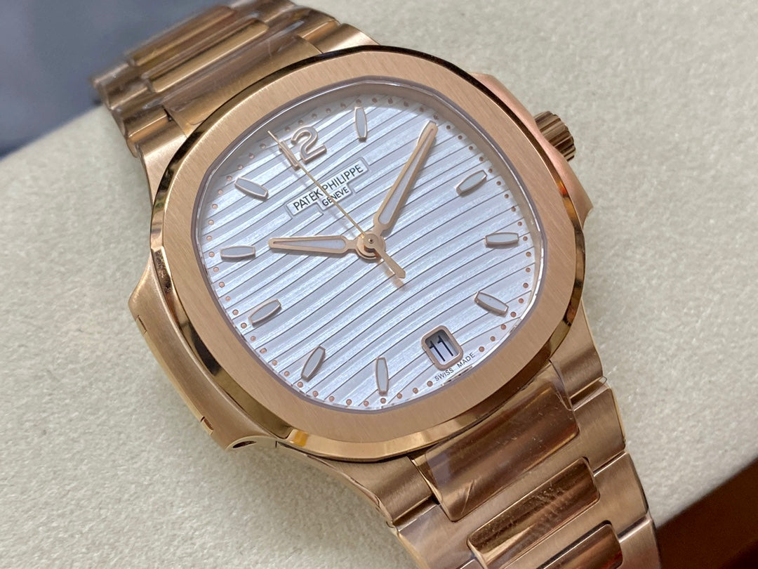 Patek Philippe Nautilus Ref. 7118/1R-010