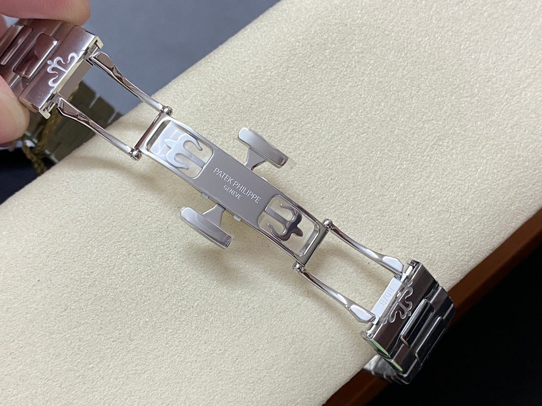 Patek Philippe Nautilus