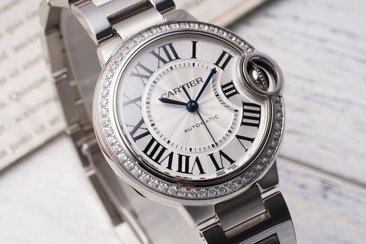 💎✨ Cartier Ballon Bleu (acero con bisel de diamantes)