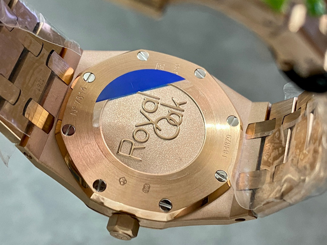 💎🕰️ Audemars Piguet Royal Oak Selfwinding en Oro Rosa con Bisel de Diamantes