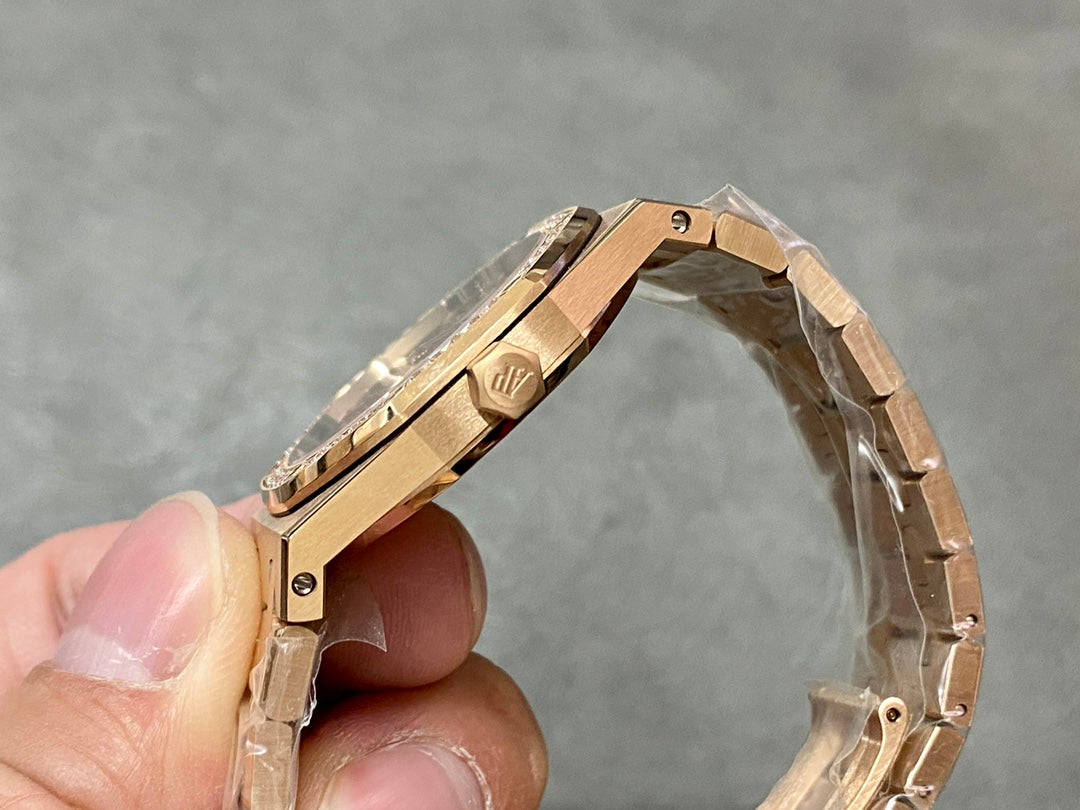 💎🕰️ Audemars Piguet Royal Oak Selfwinding en Oro Rosa con Bisel de Diamantes