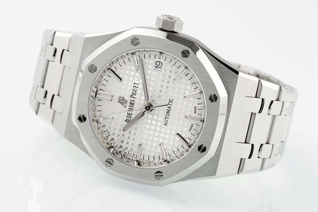 🕰️ Audemars Piguet Royal Oak Selfwinding (Automatic) – Silver Dial